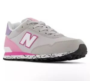 New Balance 515 V1 Mädchen Schuhe Größe 6 Weite Wildleder Cloud Pink Grau - Bild 1 von 5