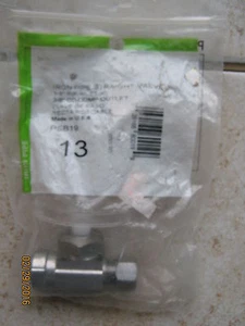 Plumbshop PSB19 Iron Pipe Straight Valve 3/8" FIP Inlet & 3/8" OD Outlet - Picture 1 of 4
