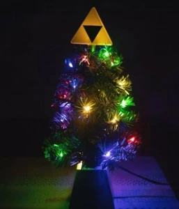 Zelda Triforce LED USB Light-Up Tree - Picture 1 of 7