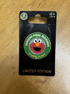 Sesam Place Street Elmo Season Member Pin 2017 - Bild 1 von 2