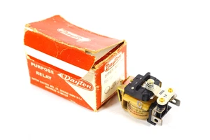 Dayton Relay 5X810A Dayton Electric Mfg 120 VAC 50/60Hz Relay Switch - Picture 1 of 5