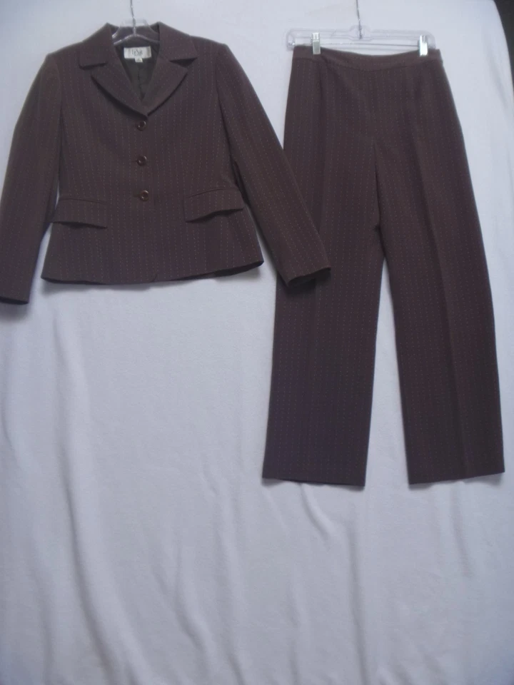 Traje Pantalón Le Suit Mujer Talla 4P Pequeño Marrón Rayas 2 Piezas Carrera Foto 1 de 4