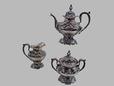 REED & BARTON STERLING LES SIX FLEURS TEA / COFFEE SET ART NOUVEAU Martele Style - Image 1 of 4