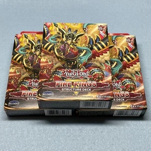 3x Yugioh Feuerkönig Structure Deck 1. Auflage Unendliche Vergänglichkeit Feierliches Urteil - Bild 1 von 1