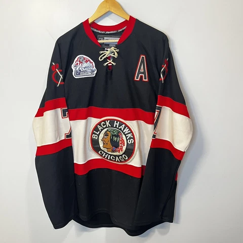 Chicago Blackhawks 2009 Reebok Winter Classic Hockey Jersey Seabrook SZ 52 Cover