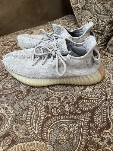 Taglia 8 Adidas Yeezy Boost 350 V2 Sesame usate in ottime condizioni!