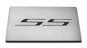 Brushed Fuse Box Cover Plate w/Black CF Vinyl "SS" Inlay for 2016-2019 Camaro SS - Foto 1 di 4