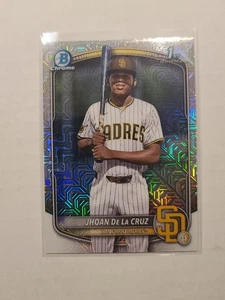 2025 Bowman Chrome Mega MOJO Jhoan De La Cruz #BCP-223 1st Bowman Padres - Picture 1 of 2