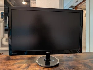 Monitor BenQ Full-HD 1080p 24" DVI VGA - Imagen 1 de 2
