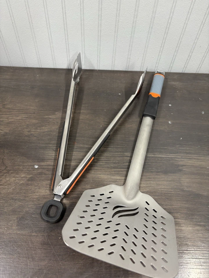 Pinças e espátula de aço inoxidável Blackstone prata grelha conjunto de 2 - Imagem 1 de 4