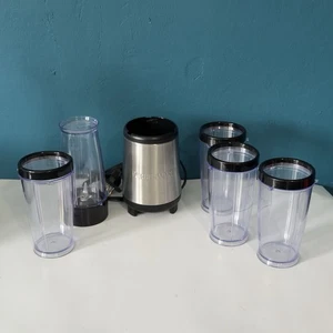 Farberware Mixer Modell 104558 mit 5 Tassen, 4 Ringen und 1 Klinge ~ getestet funktioniert - Bild 1 von 5