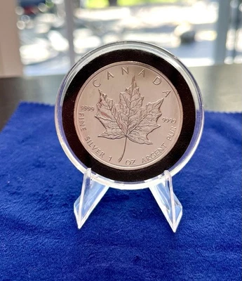 2006 Canada 1 oz Silver Maple Leaf BU In Capsule - Image 1 of 2