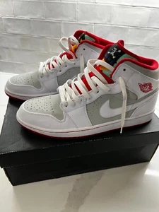 PRE-OWNED: Air Jordan 1 2015 Mid Hare (719551-123) Men's US Size-12 - Picture 1 of 9