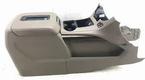 2016 - 2020 GMC YUKON SLT FRONT CENTER CONSOLE W/ ARM REST TAN *NOTES - Picture 1 of 14