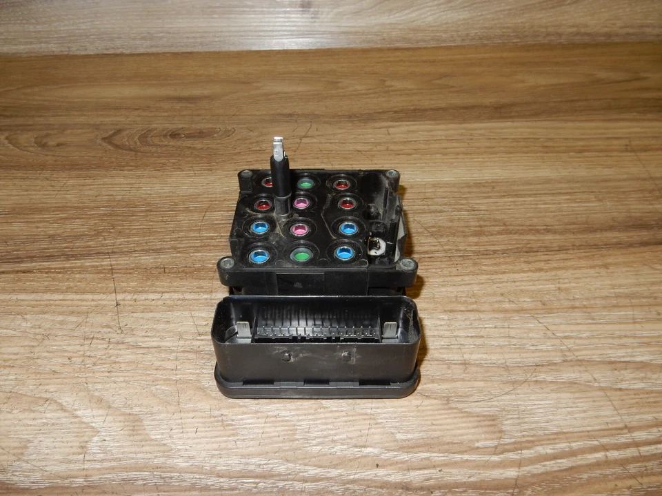 2012-14 Ford Expedition Lincoln Navigator ABS Anti-Lock Brake Unit CL14-2C219-BA - Image 1 of 4