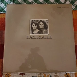 Hazel & Alice Original Self Titled Stereo Lp & Lyric Book Insert - Rounder 1973 - Picture 1 of 9