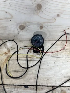 New Greddy Oil Pressure Gauge Volt Meter D/A Multi Color POD JDM Programmable - Foto 1 di 6