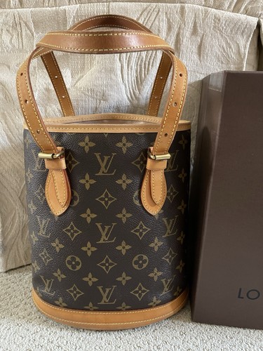 LOUIS VUITTON（LV） BORSA IN TELA LOUIS VUITTON PETIT BUCKET MONOGRAM: usata autentica