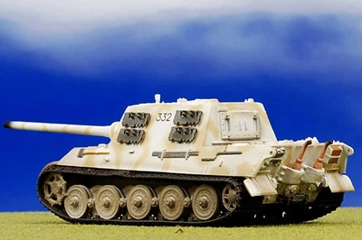 Easy Model 1/72 Sd.Kfz.186 Jagdtiger Tank #332 German Army sPzJgAbt 653 - Image 1 of 2