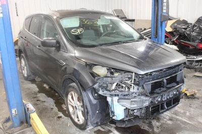 Depósito de refrigerante compatible con 17-19 ESCAPE 398149 Foto 1 de 4