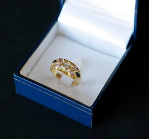 Anello fantasia in oro con gemme di colore - Foto 1 di 4