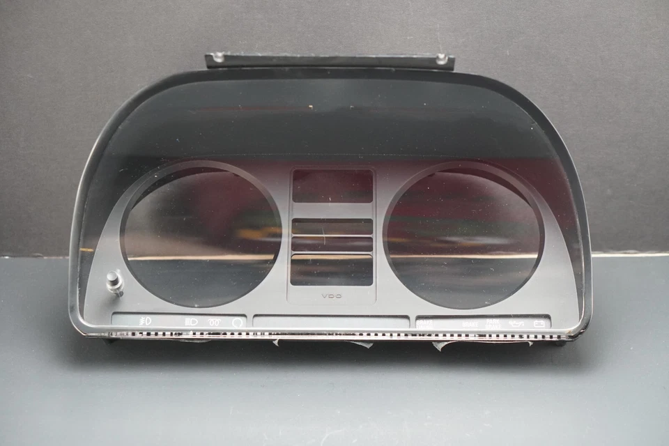 Cuadro de instrumentos BMW E28 lente y carcasa VDO 525i 535i 524td 533 Foto 1 de 4