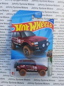 HOT WHEELS TOYOTA LAND CRUISER 80 4X4 OFF ROAD MUD STUDS 2/5 RED KROGER ONLY - Picture 1 of 2