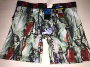 NWT FREEGUN LIFESTYLE BREATHABLE BLACK RED GREEN BOXER BRIEFS MEN'S SIZE LARGE - Picture 1 of 12