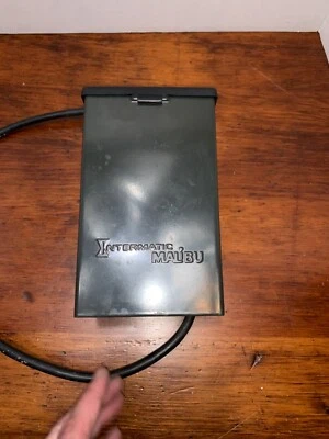 Intermatic Inc Malibu LV371T Low Voltage Lighting Transformer Timer - Image 1 of 4