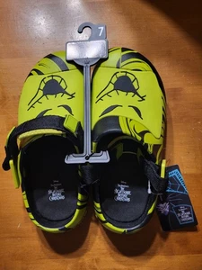 Nightmare Before Christmas Ground Up Galaxy Größe 7 Oogie Boogie Clogs Schuhe Neu mit Karton - Bild 1 von 11