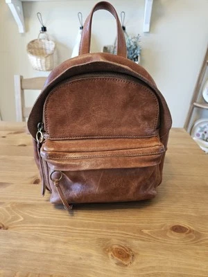 Mini mochila de cuero marrón Madewell Lorimer Foto 1 de 4