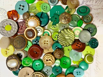 Collection of  80 lovely vintage SEWING BUTTONS in greens & neutrals - Image 1 of 4