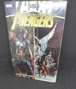 AvX Avengers Brian Michael Bendis Volume 4 Marvel Hardcover   - Picture 1 of 2