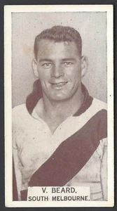 WILLS (AUS) - FOOTBALLERS, 1933 - #72 V BEARD, SOUTH MELBOURNE - Picture 1 of 2