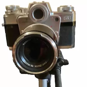 Zeiss Ikon Contarex Bullseye 35mm SLR. Carl Zeiss Sonnar 4/135mm - Picture 1 of 13