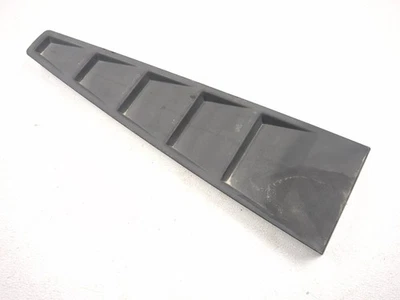 Panel de cubierta de ventilación del capó central Polaris Slingshot SL 14-20 5452300 Foto 1 de 4