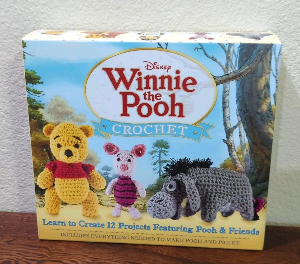 2015 Disney's Винни-Пух крючком набор делает Poo/пятачок 12 узоров NIP B67 - Изображение 1 из 4