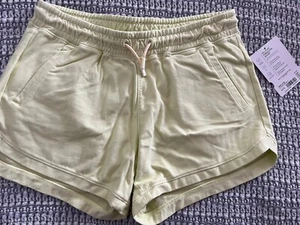 NWT Athleta Girls All Play 3" XXL 16 Farallon Organic Cotton Shorts Yellow - Picture 1 of 5