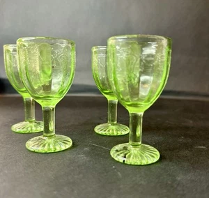 Hocking Glas Cordial Ballerina grün 3" Sherry Weinkelche Miniatur-Set 4 - Bild 1 von 7