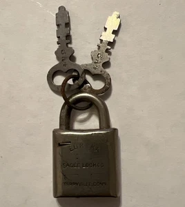 Vintage EAGLE LOCK CO. Working Brass EUREKA 8A4 Padlock 2x Keys Terryville Conn - Picture 1 of 5
