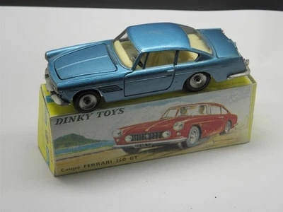 vrai DINKY TOYS 515 -  FERRARI 250 GT plus rare coloris bleu - état NEUF - Photo 1/2