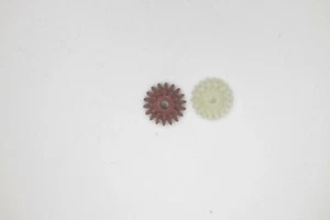 Bastler - Doppel-Zahnrad m=0,4, 12/18 Zähne, Kunststoff, 2 Stück - rw107 - Bild 1 von 2
