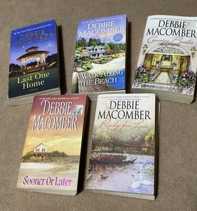 Debbie Macomber 5 novels, good condition, used, all 5 one price! - Picture 1 of 7