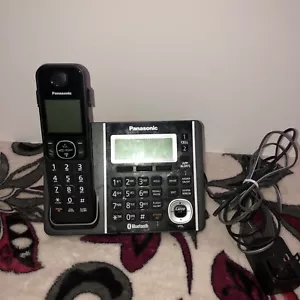 Panasonic KX-TGF370 Base & 1 Handset Phone System Turns On. - Picture 1 of 7