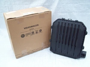 VW Polo Ameo Air Filter Housing Genuine 04C129611P 2015 onward - Picture 1 of 7