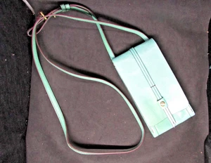 Hobo Token Phone Mint Genuine Leather Phone/Card Holder, Wallet, Crossbody Bag - Picture 1 of 10
