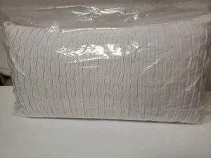 UVP 85 $ Eiche Diamantfalten dekoratives Kissen, 12 x 22 - Bild 1 von 2