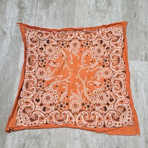 Bandana Vintage Naranja Floral Y Cachemira Hecha en Estados Unidos 100% Algodón - Imagen 1 de 6