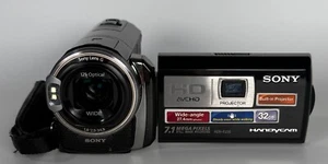 Sony HDR PJ30 Camcorder integr. Projektor 32GB interner Speicher - Bild 1 von 2