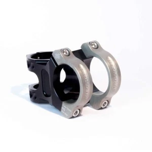 Renthal Apex 35 Stem Clamp: 35mm L: 50mm Steerer: 28.6mm 6-Deg Black/Gold - Picture 1 of 1